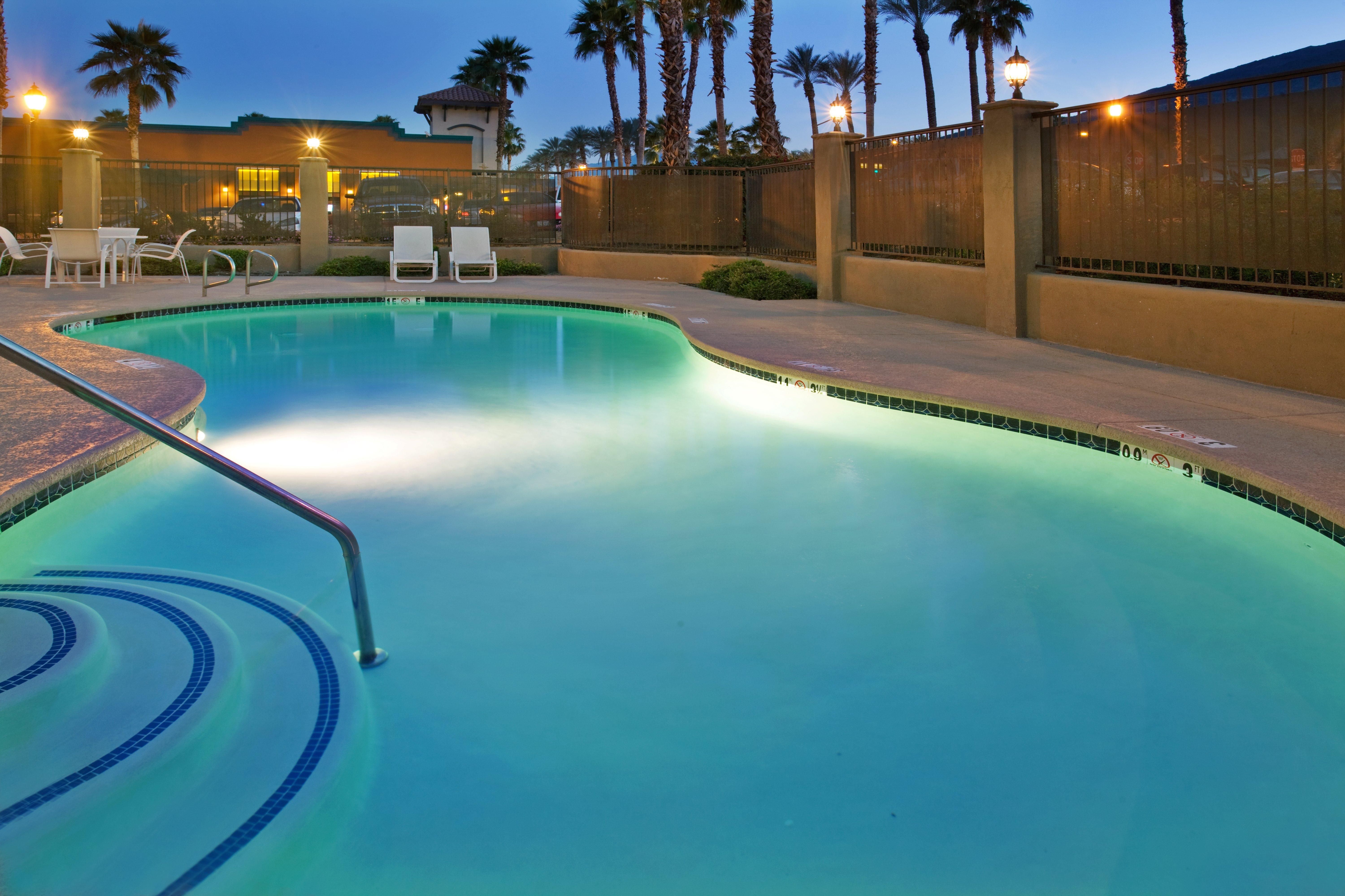Holiday Inn Express & Suites Rancho Mirage - Palm Spgs Area By Ihg Exteriör bild