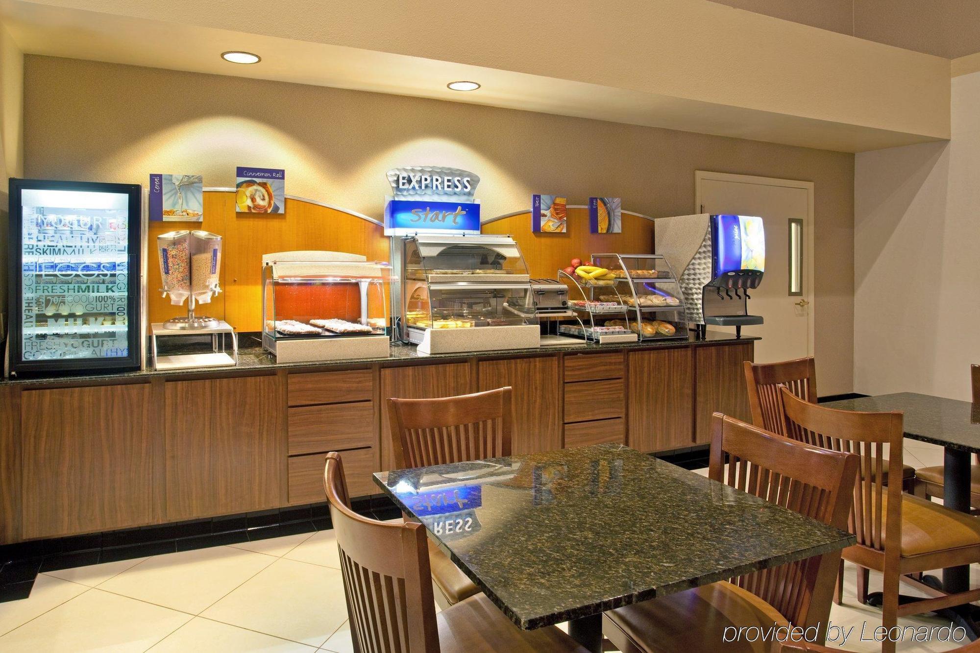 Holiday Inn Express & Suites Rancho Mirage - Palm Spgs Area By Ihg Restaurang bild